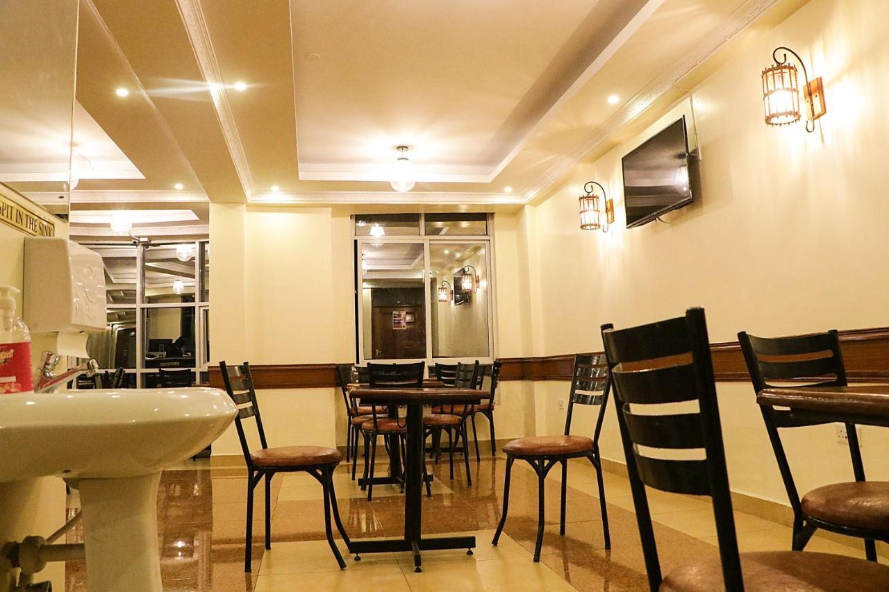 Claire De Lune Moonlight Hotel Nakuru Exterior photo