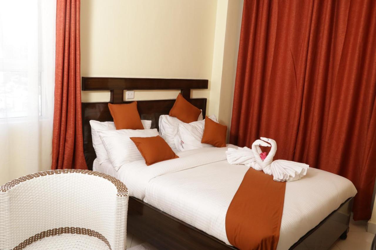 Claire De Lune Moonlight Hotel Nakuru Exterior photo