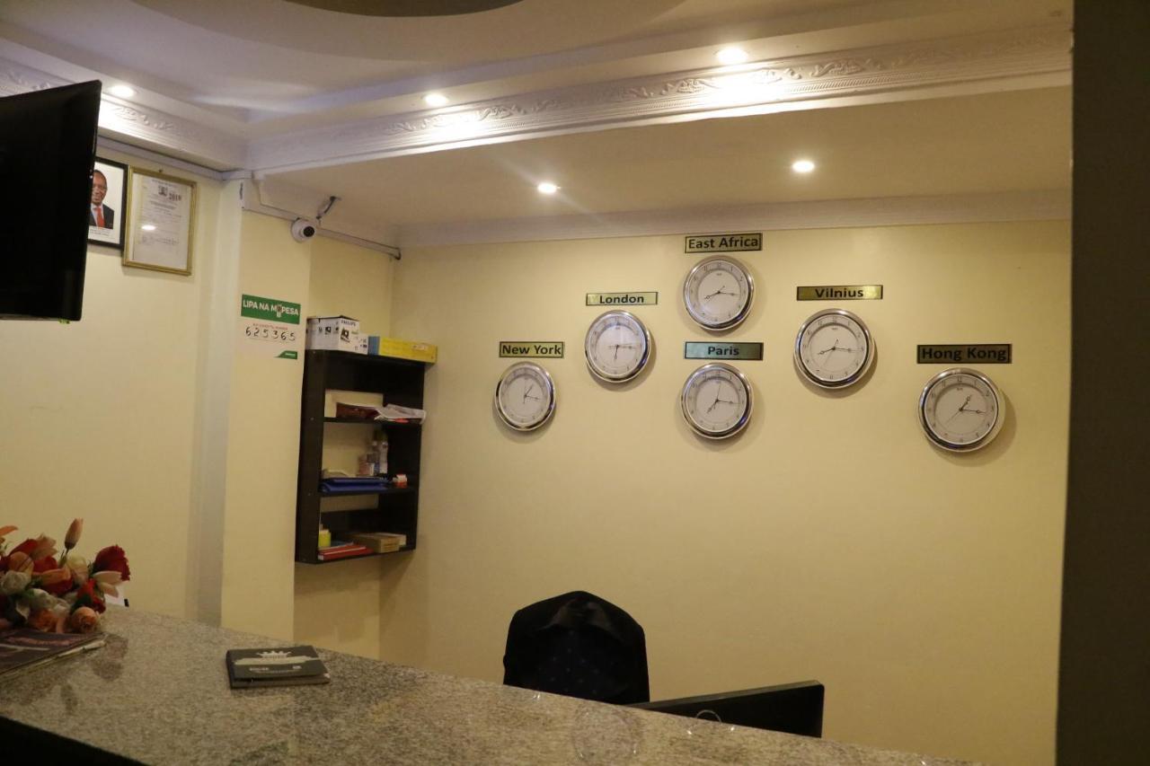 Claire De Lune Moonlight Hotel Nakuru Exterior photo