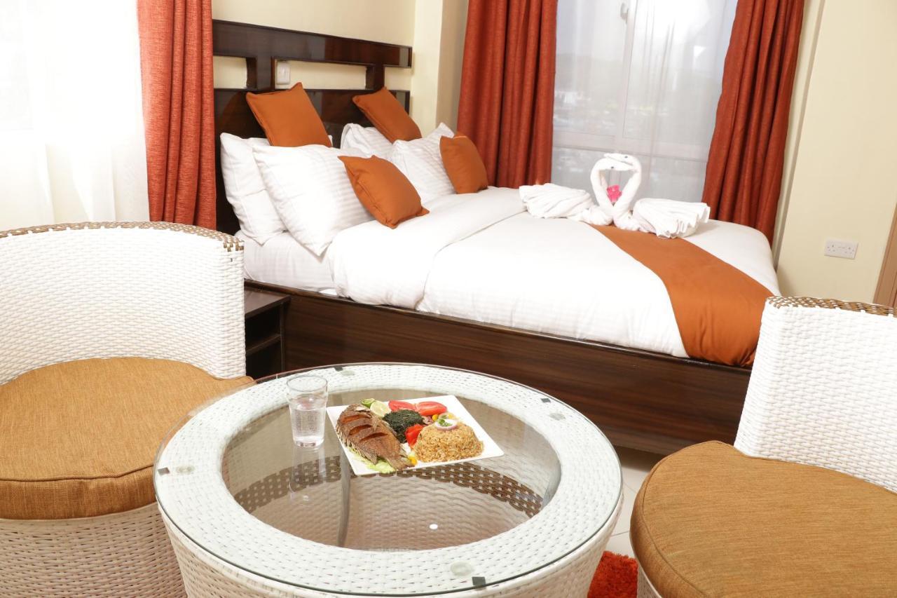 Claire De Lune Moonlight Hotel Nakuru Exterior photo